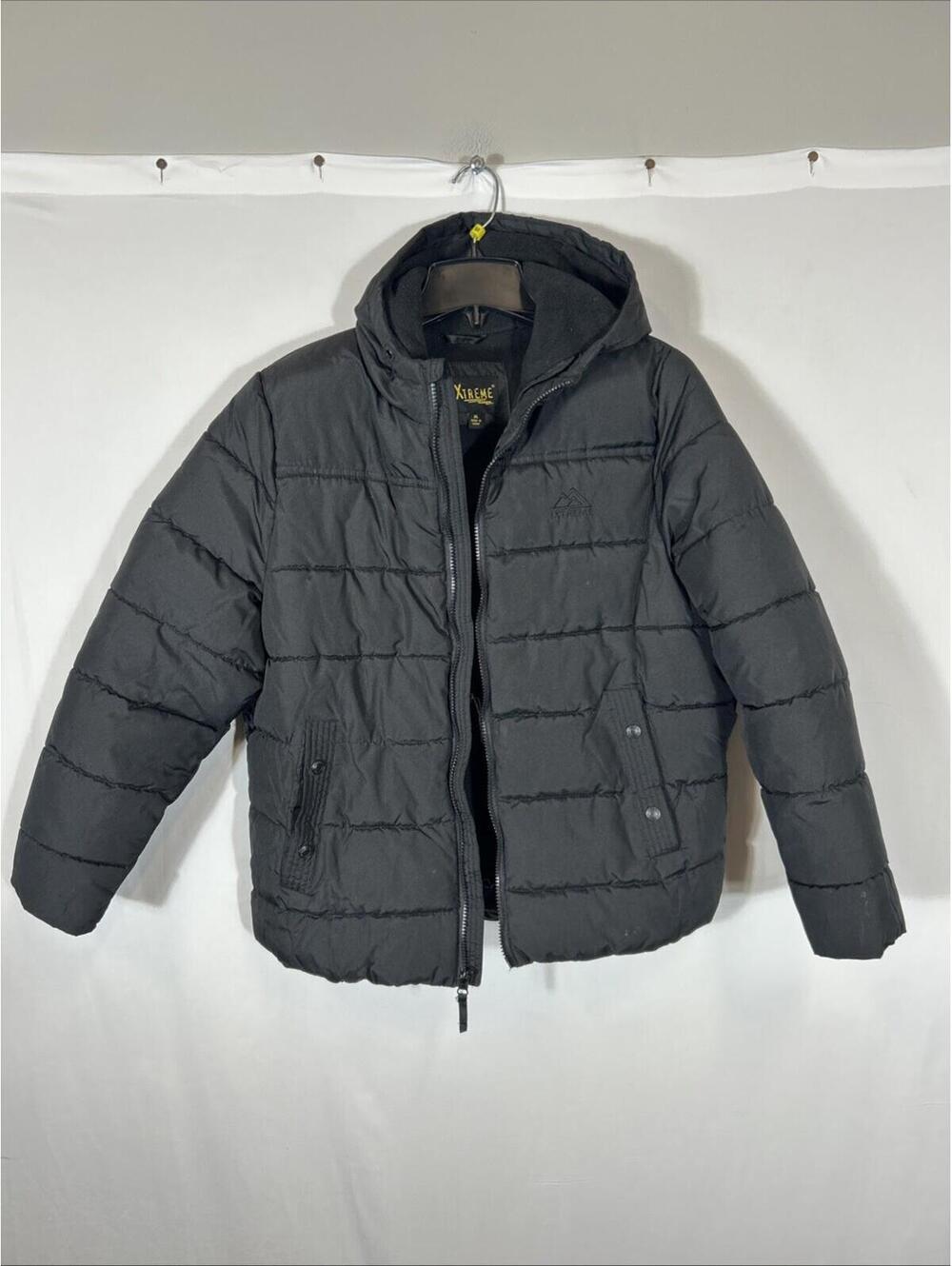 $115 iXtreme Hooded Puffer Jacket With a Full Zip Closure XL